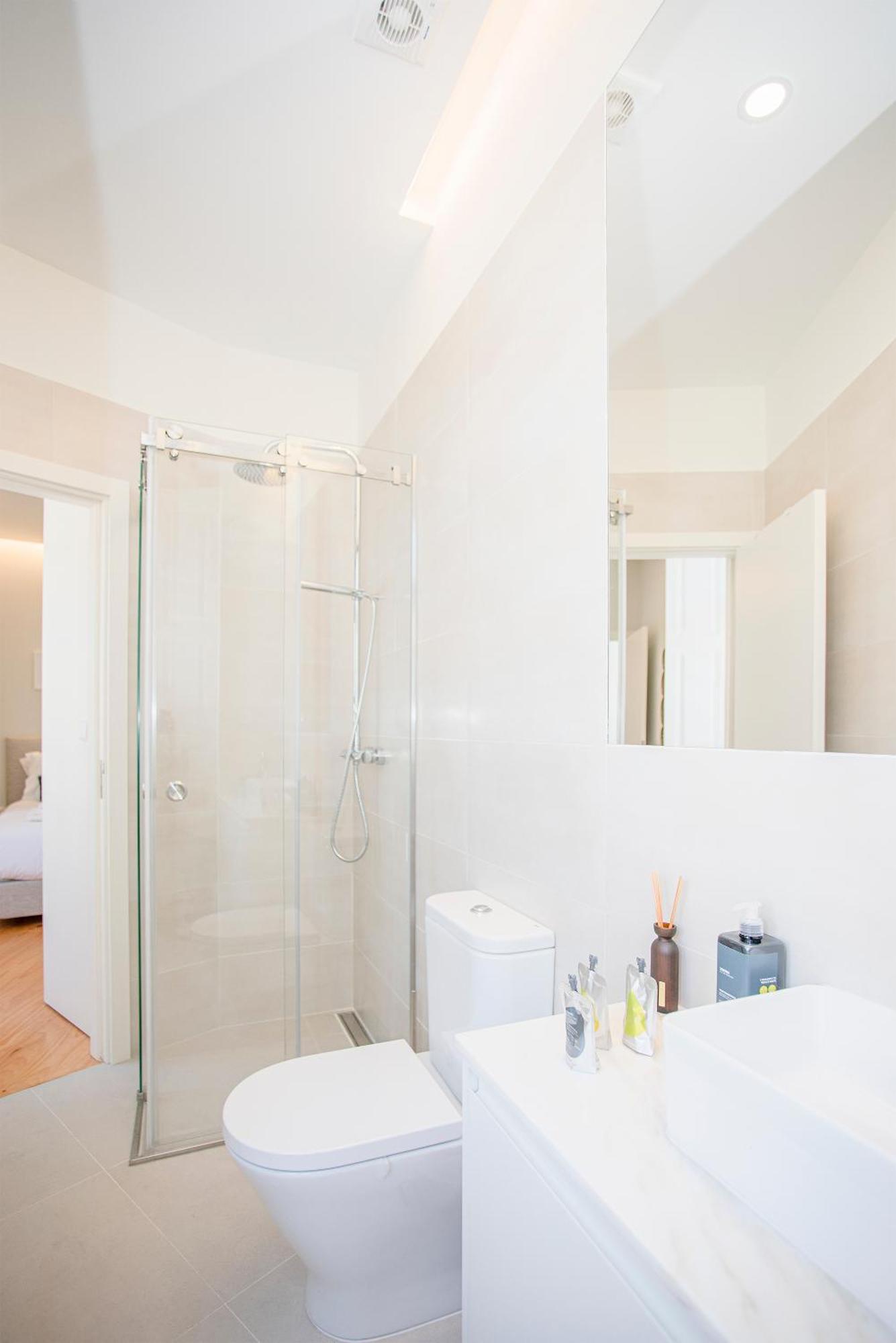 Liiiving In Porto - Aliados Stone Apartment Экстерьер фото