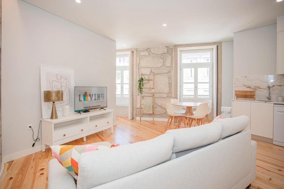 Liiiving In Porto - Aliados Stone Apartment Экстерьер фото