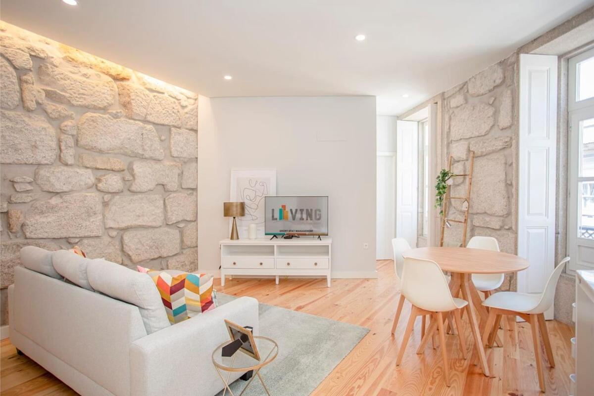 Liiiving In Porto - Aliados Stone Apartment Экстерьер фото